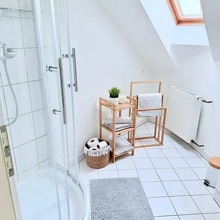 Chaloupka Apartment *
